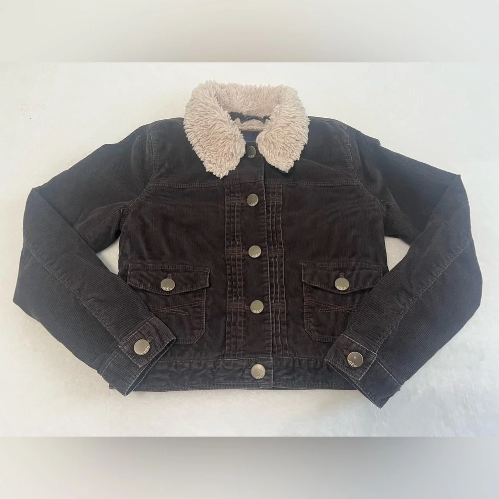 Gap Kids Sherpa Lined Brown Corduroy Button Up Jacket‎ Size 10 - fits like 5-10Y